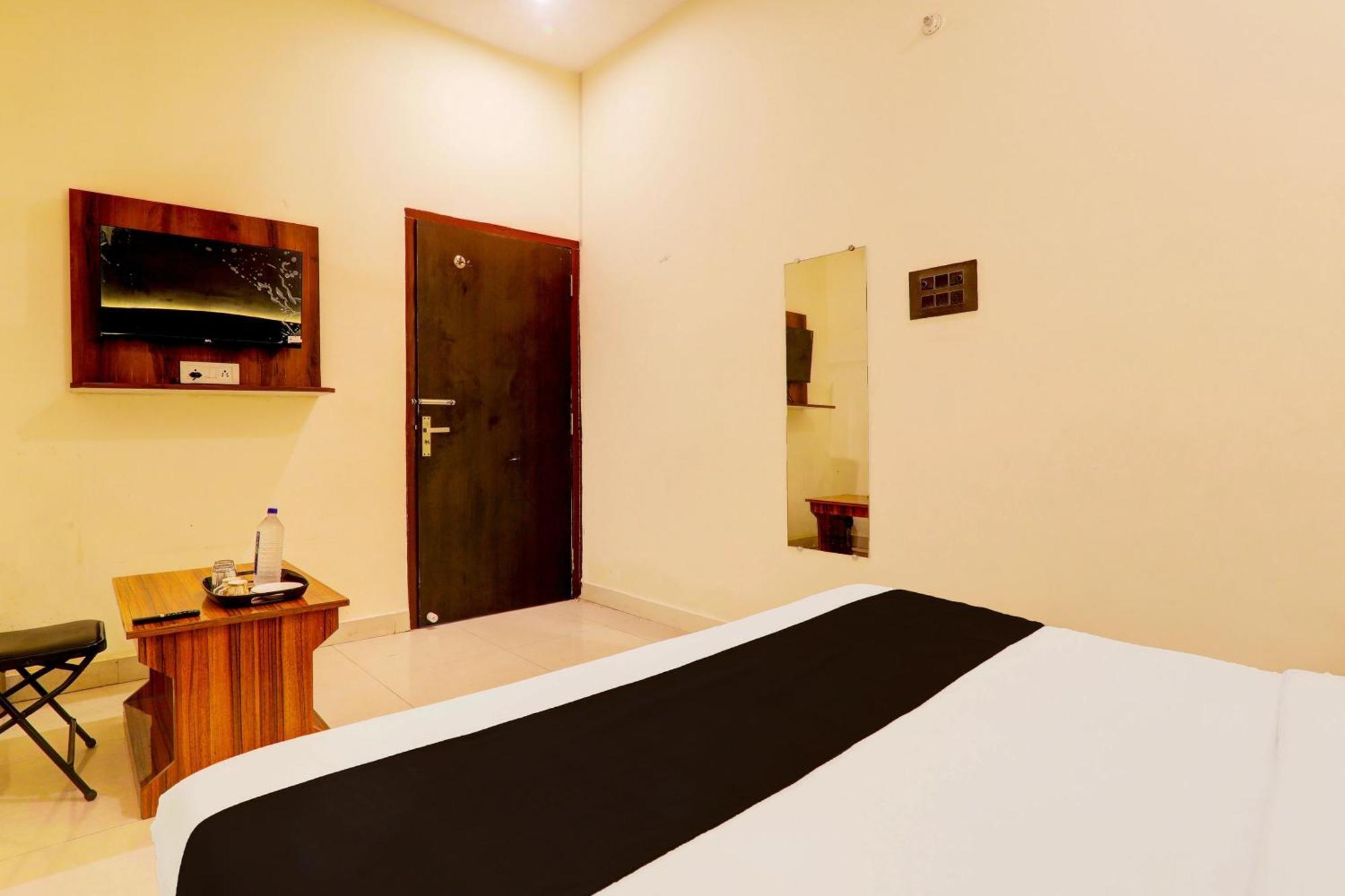 Hotel O Sr Grand Gorakhpur Exterior foto