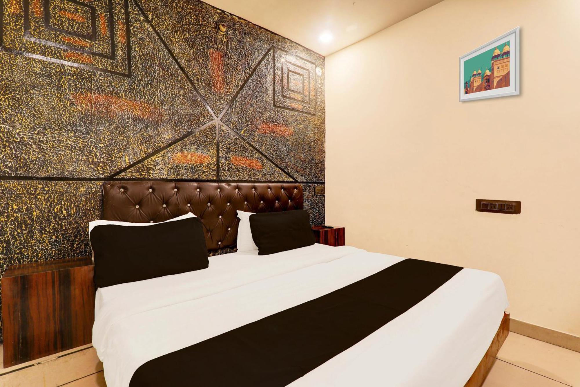 Hotel O Sr Grand Gorakhpur Exterior foto