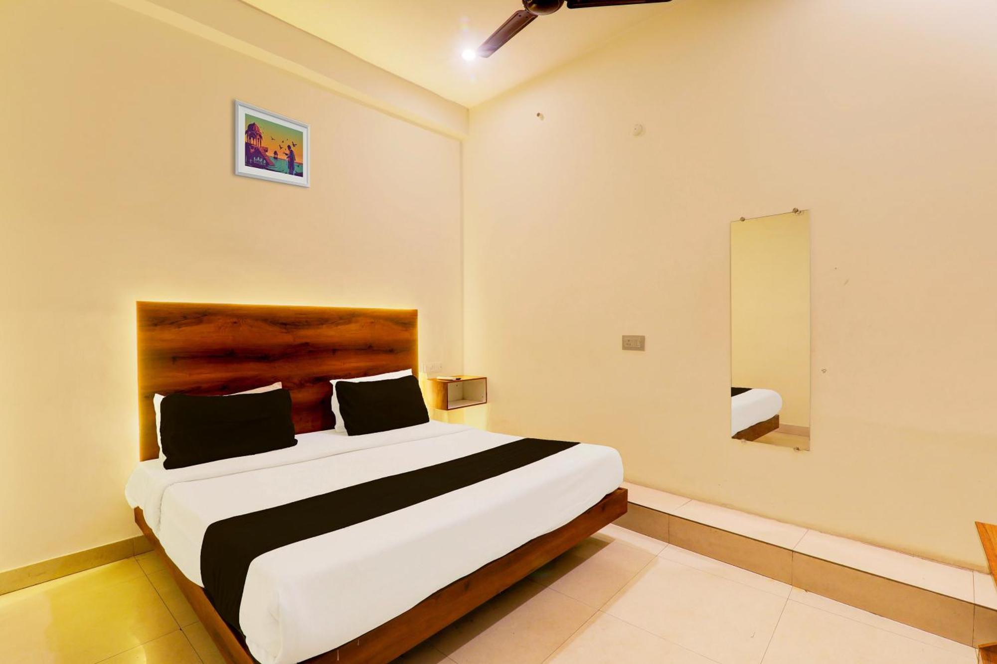 Hotel O Sr Grand Gorakhpur Exterior foto